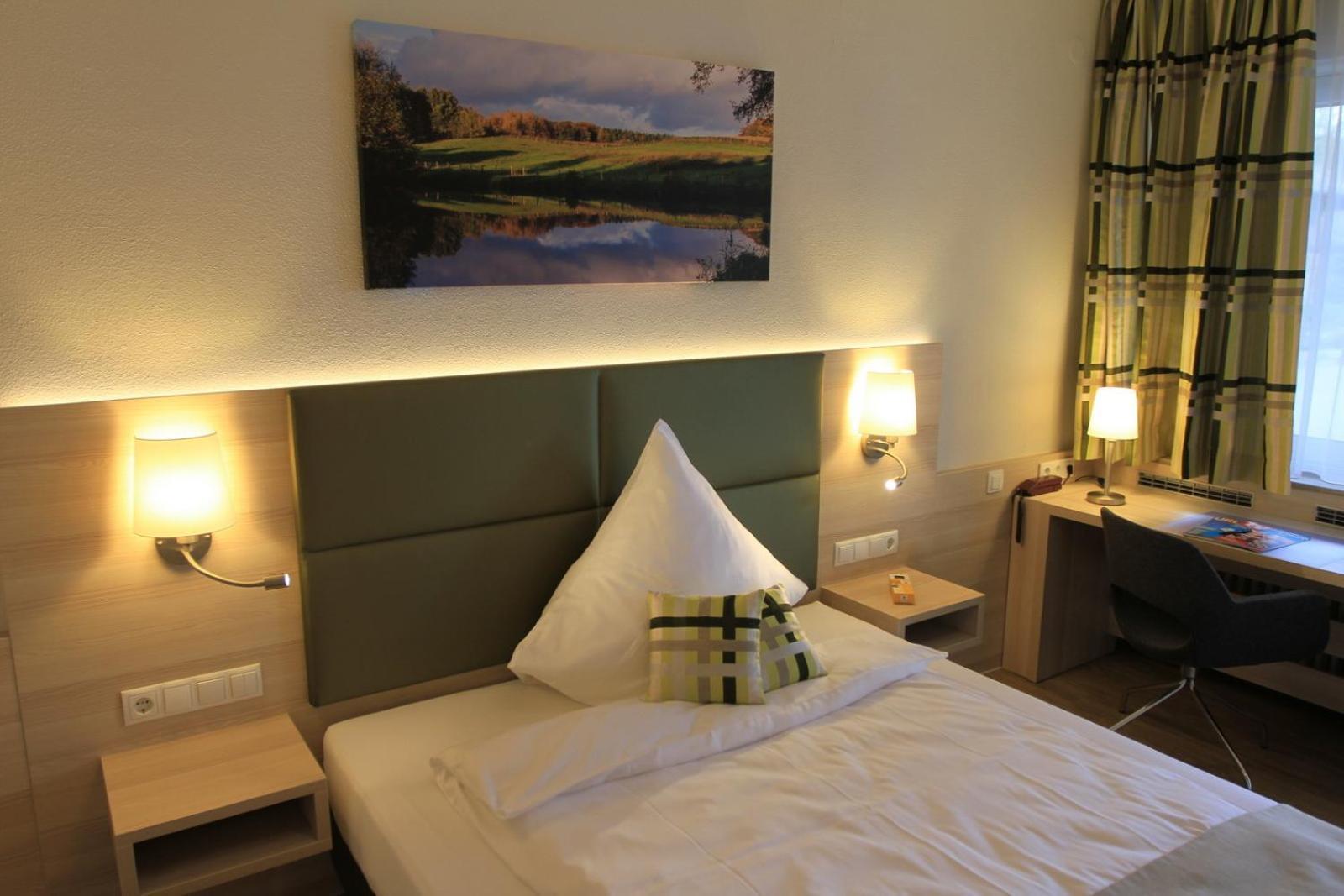 Waldhotel Zum Bergsee Damme Room photo