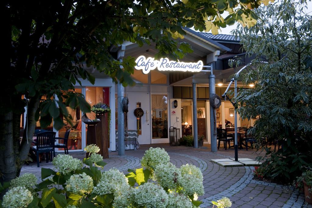 Waldhotel Zum Bergsee Damme Exterior photo