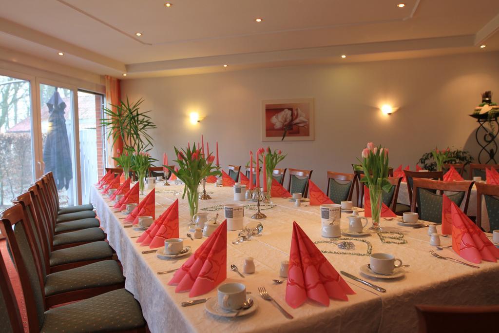 Waldhotel Zum Bergsee Damme Exterior photo